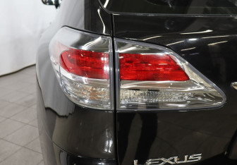 Подержанный автомобиль Lexus RX 2012 года (24 фото)