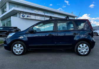 Подержанный автомобиль Nissan Note 2011 года (8 фото)