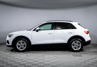 Подержанный автомобиль Audi Q3 2020 года (8 фото)