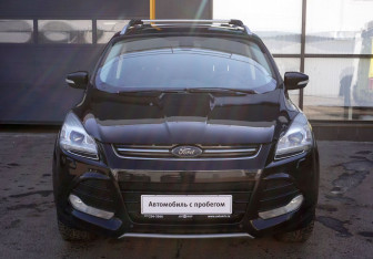 Подержанный автомобиль Ford Kuga 2016 года (2 фото)