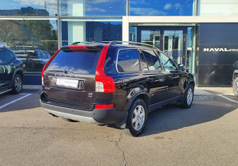 Подержанный автомобиль Volvo XC90 2010 года (5 фото)