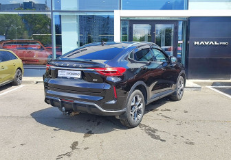 Подержанный автомобиль Haval F7x 2023 года (5 фото)