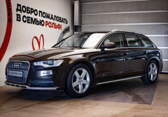 Подержанный автомобиль Audi A6 allroad 2012 года (1 фото)