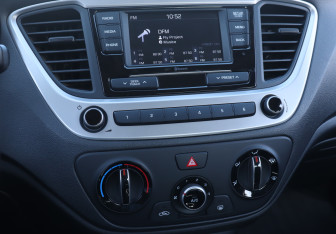Подержанный автомобиль Hyundai Solaris Sedan 2018 года (17 фото)
