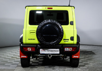 Подержанный автомобиль Suzuki Jimny 2020 года (6 фото)