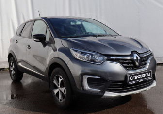 Подержанный автомобиль Renault Kaptur 2020 года (3 фото)