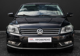 Подержанный автомобиль Volkswagen Passat Sedan 2011 года (2 фото)