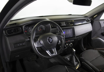 Подержанный автомобиль Renault Arkana 2020 года (11 фото)