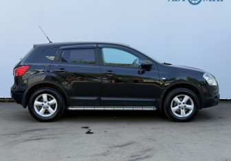 Подержанный автомобиль Nissan Qashqai 2008 года (4 фото)
