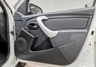 Подержанный автомобиль LADA (ВАЗ) Largus Wagon 2021 года (22 фото)