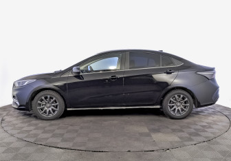 Подержанный автомобиль Omoda S5 2024 года (8 фото)