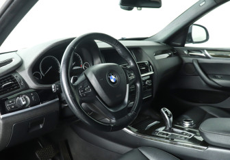 Подержанный автомобиль BMW X4 2014 года (13 фото)