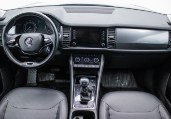 Подержанный автомобиль Skoda Kodiaq 2021 года (13 фото)
