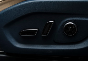 Подержанный автомобиль Voyah Free 2023 года (15 фото)