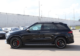 Подержанный автомобиль Mercedes-Benz GLE 2021 года (8 фото)
