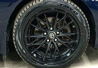 Подержанный автомобиль Lexus ES 2014 года (9 фото)