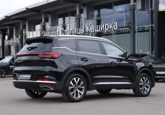 Подержанный автомобиль Chery Tiggo 7 Pro Max 2023 года (5 фото)