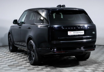 Подержанный автомобиль Land Rover Range Rover 2023 года (7 фото)