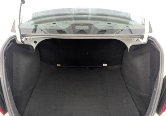 Подержанный автомобиль LADA (ВАЗ) Granta Sedan 2023 года (10 фото)