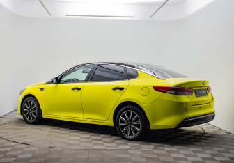 Подержанный автомобиль Kia Optima Sedan 2016 года (3 фото)