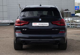 Подержанный автомобиль BMW X3 2020 года (6 фото)