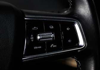 Подержанный автомобиль Changan UNI-K 2024 года (21 фото)