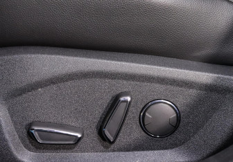 Подержанный автомобиль Ford Mondeo Sedan 2015 года (12 фото)