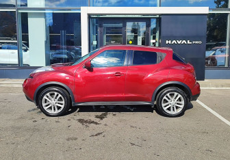 Подержанный автомобиль Nissan Juke 2011 года (8 фото)