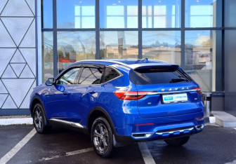 Подержанный автомобиль Haval F7 2021 года (7 фото)