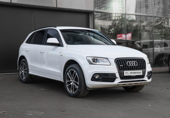 Подержанный автомобиль Audi Q5 2013 года (3 фото)