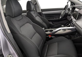 Подержанный автомобиль Geely Coolray 2023 года (24 фото)