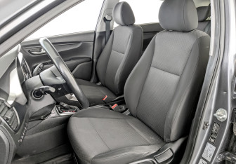 Подержанный автомобиль Kia Rio Hatchback 2021 года (20 фото)