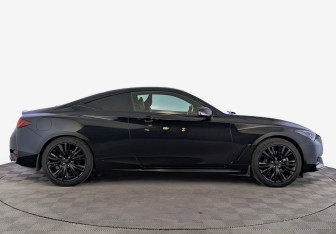 Подержанный автомобиль Infiniti Q60 Coupe 2020 года (4 фото)