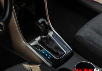 Подержанный автомобиль Hyundai i30 Hatchback 2013 года (13 фото)