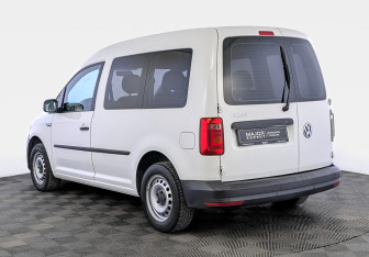 Подержанный автомобиль Volkswagen Caddy Compactvan 2020 года (7 фото)
