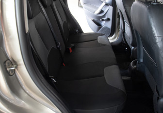 Подержанный автомобиль Citroen C3 Hatchback 2011 года (12 фото)