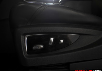 Подержанный автомобиль Cadillac Escalade Suv 2015 года (18 фото)