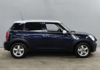 Подержанный автомобиль MINI Countryman 2013 года (4 фото)