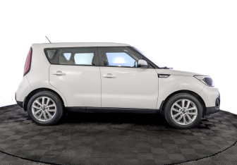 Подержанный автомобиль Kia Soul 2019 года (4 фото)