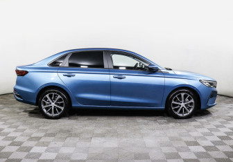 Подержанный автомобиль Geely Emgrand 2023 года (4 фото)