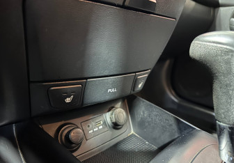 Подержанный автомобиль Hyundai i30 Hatchback 2010 года (14 фото)