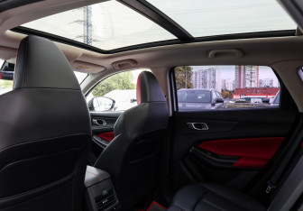 Подержанный автомобиль Changan CS55PLUS 2023 года (23 фото)