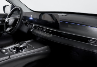 Подержанный автомобиль Chery Tiggo 8 Pro Max 2023 года (9 фото)