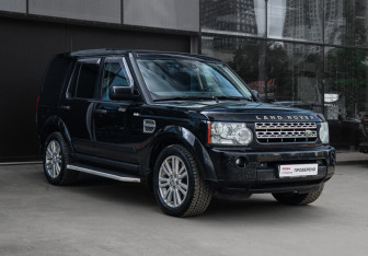Подержанный автомобиль Land Rover Discovery 2010 года (3 фото)