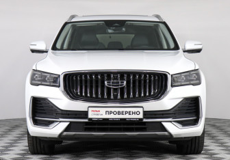 Подержанный автомобиль Geely Monjaro 2023 года (2 фото)