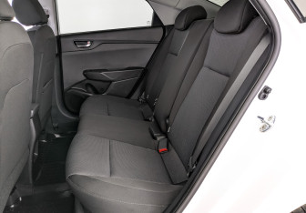 Подержанный автомобиль Hyundai Solaris Sedan 2020 года (18 фото)