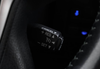 Подержанный автомобиль Toyota Land Cruiser Prado 2021 года (16 фото)