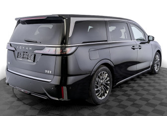 Новый Voyah Dream 2023 (2 фото)