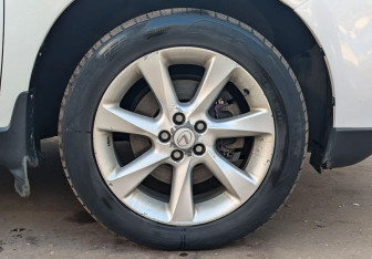 Подержанный автомобиль Lexus RX 2010 года (18 фото)