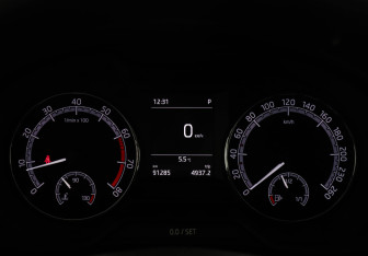 Подержанный автомобиль Skoda Octavia Liftback 2018 года (11 фото)